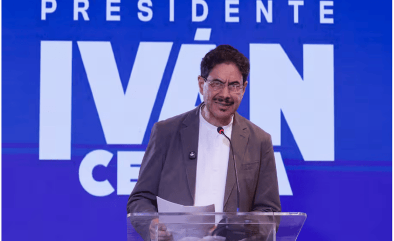 Iván Cepeda presenta una nueva versión de su programa de gobierno y redefine varias de sus propuestas de campaña