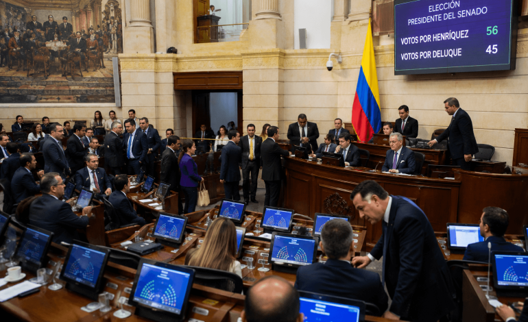 Sesión del Senado de Colombia durante la elección de la nueva Mesa Directiva del Congreso.