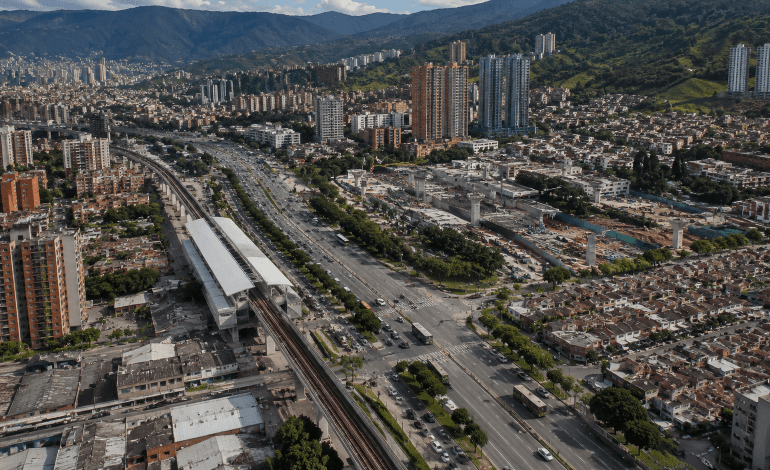 Medellín asegura $2,82 billones para grandes obras de infraestructura