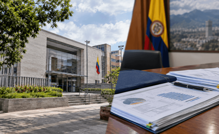 De la Espriella respalda recorte de $100.000 millones a la JEP