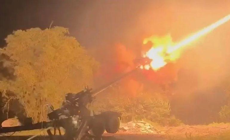 bombardeos militares contra ELN y disidencias en Colombia